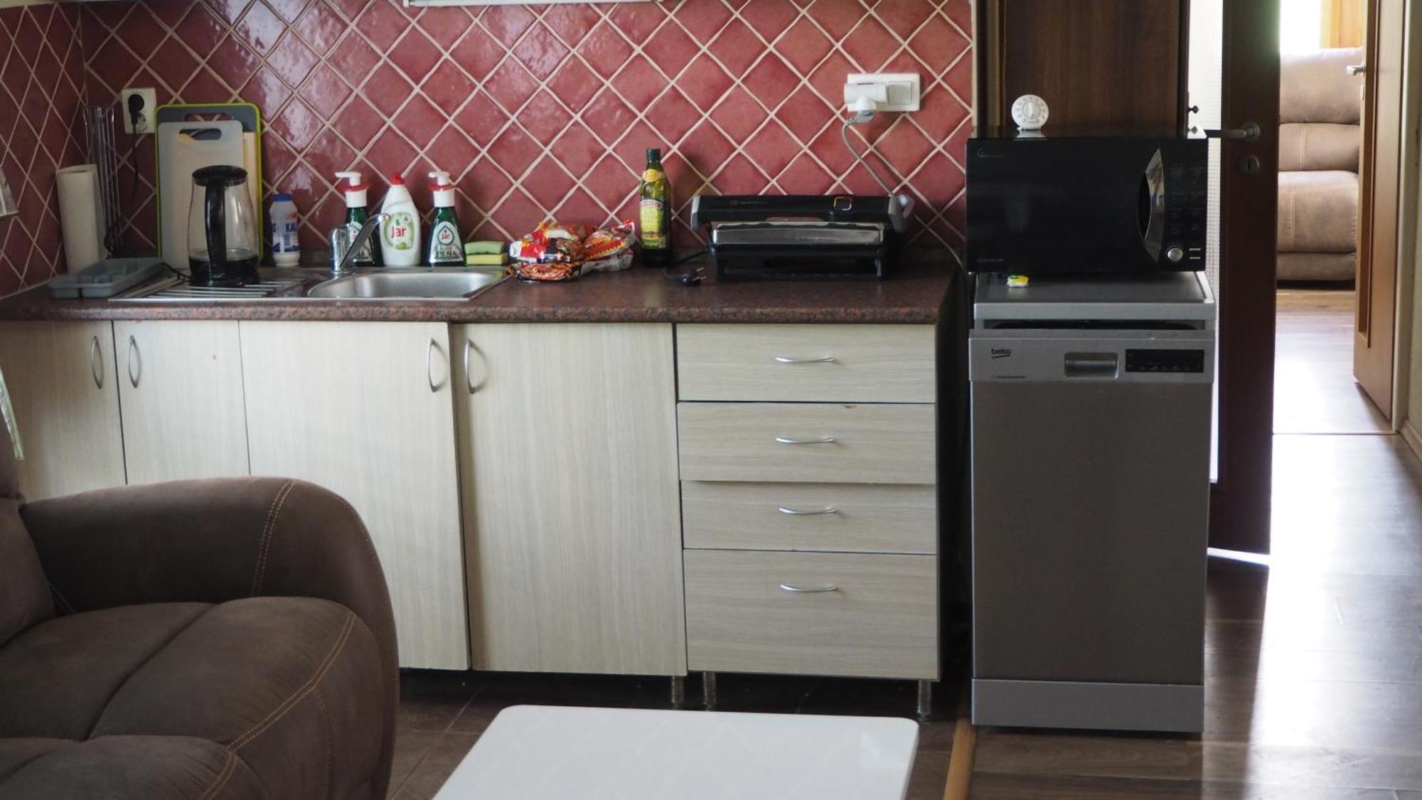 Apartman Kotva Patince Exterior foto